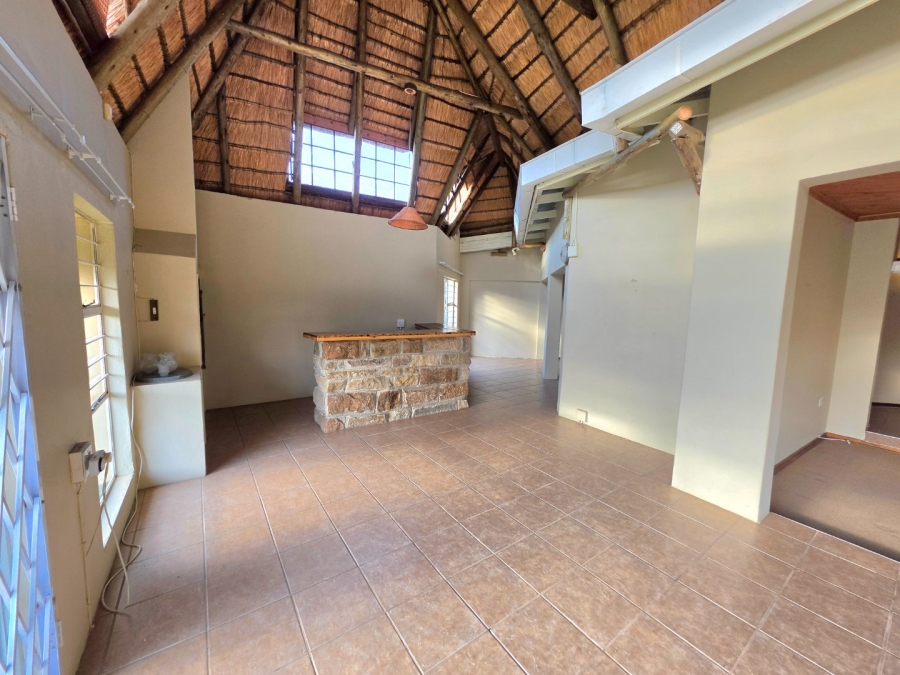 5 Bedroom Property for Sale in Panorama Free State
